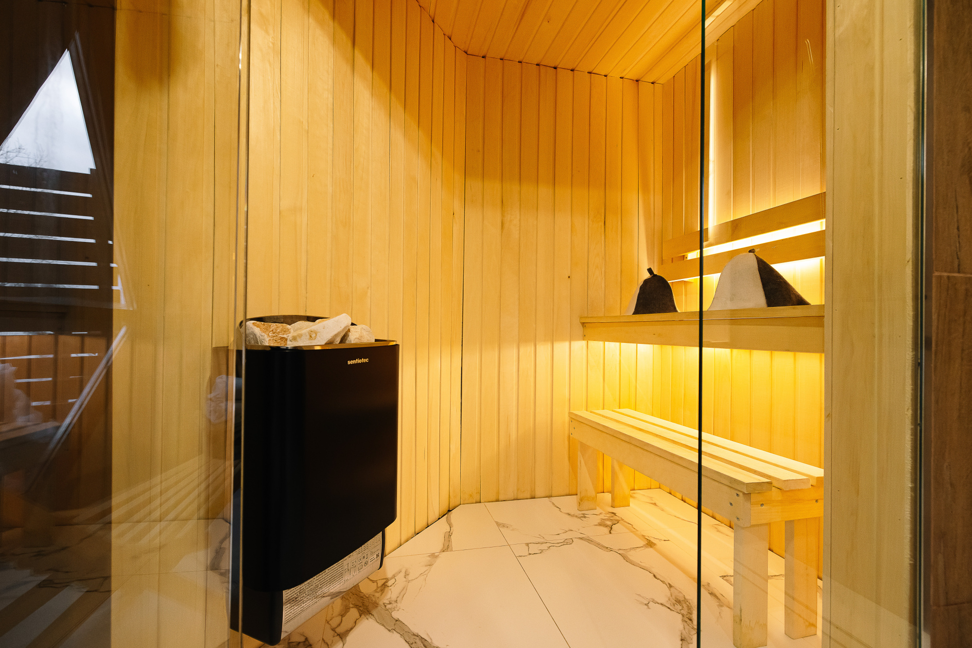 Дом сфера с душем и панорамной ванной