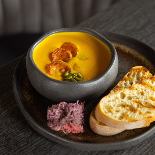 Крем-суп тыквенный с морепродуктами